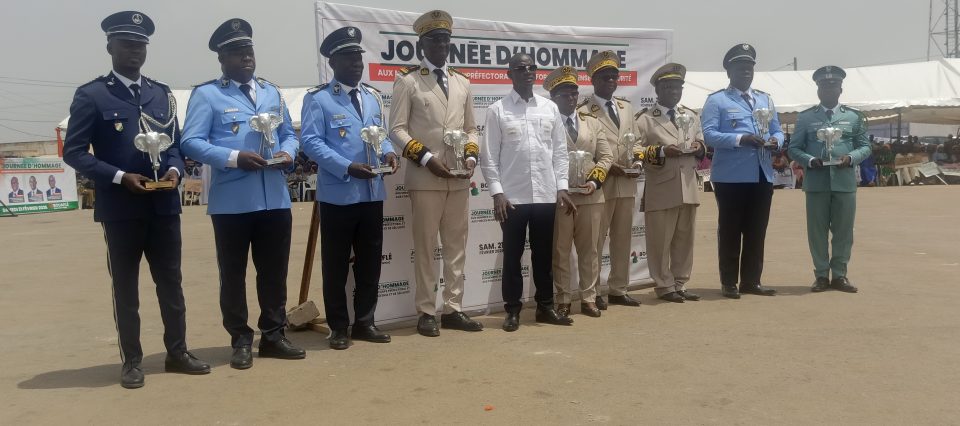 Côte d’Ivoire-AIP/ Le ministre Vagondo Diomandé salue l’engagement du corps préfectoral de la Marahoué