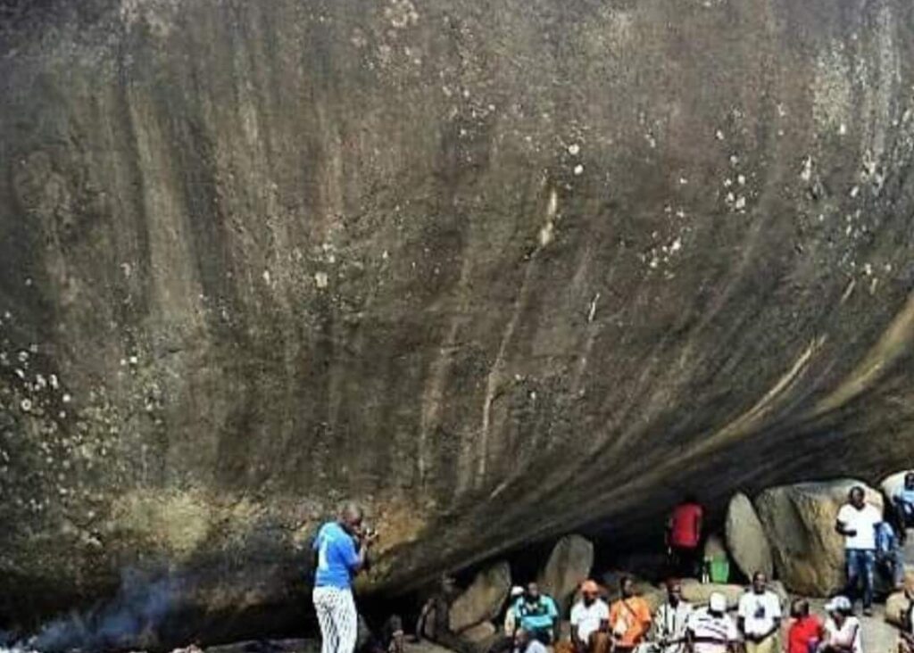 Côte d’Ivoire-AIP/ La roche Yéliman de Sépikaha, un joyau naturel et spirituel du département de Niakara