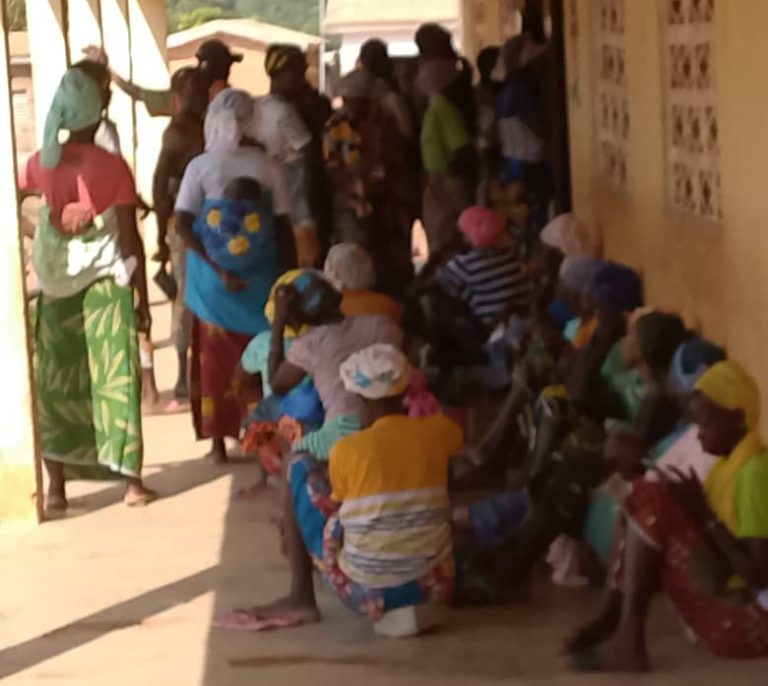 Côte d’Ivoire -AIP/ Présidentielle 2025: de longues files devant les bureaux de vote à Ferkéssédougou