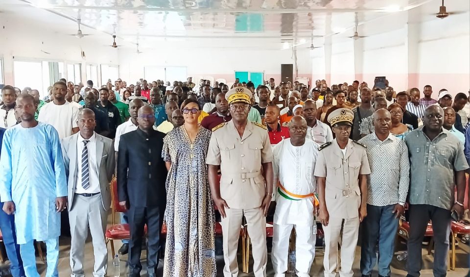 Côte d’Ivoire-AIP/ Les études diagnostiques des sociétés coopératives de la délégation régionale du conseil du café-Cacao, région du Guémon lancées à Duékoué