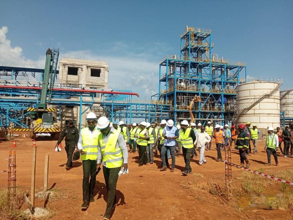 Côte d’Ivoire -AIP/ Les travaux de la distillerie de Badikaha achevés à près de 90 %