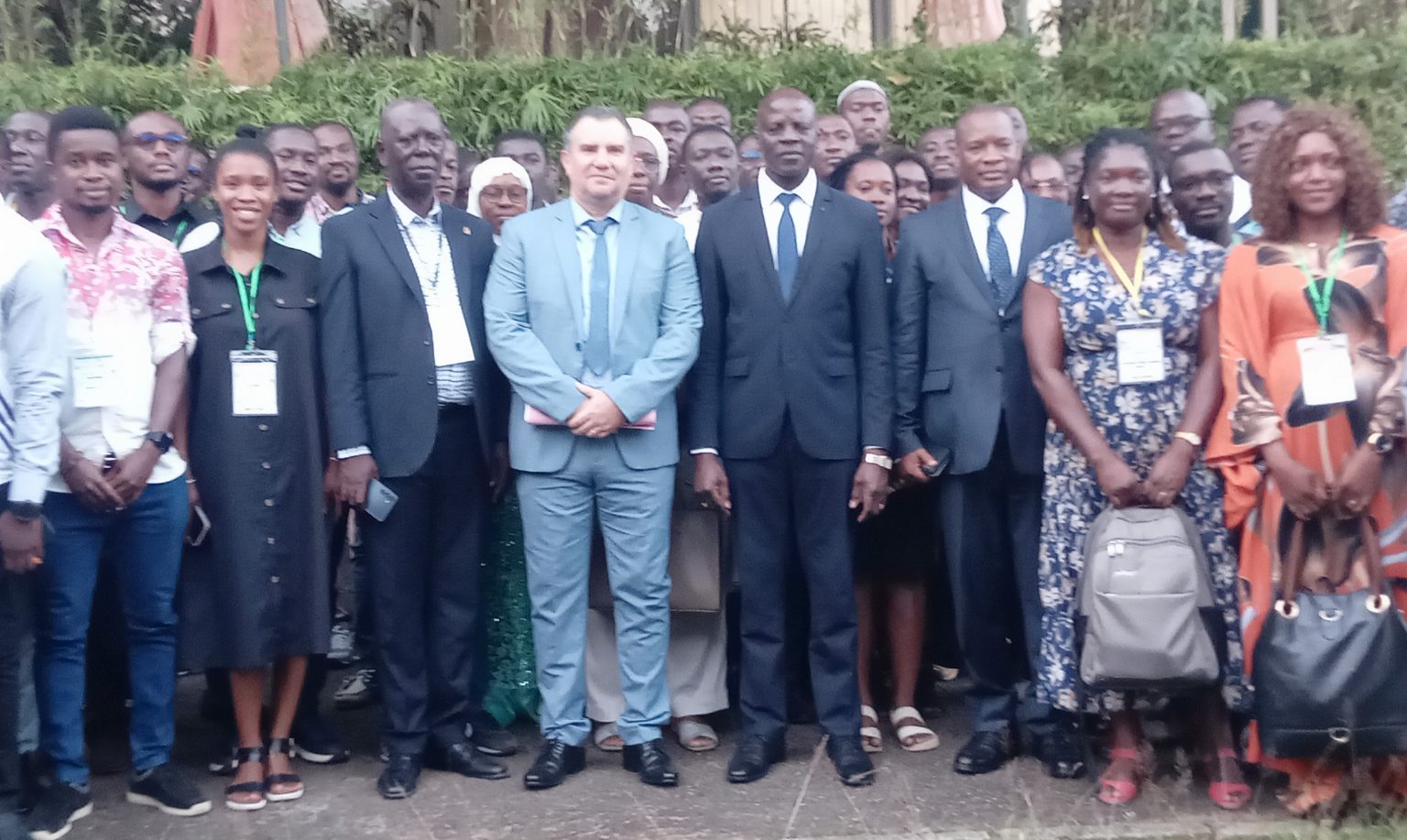 Côte d’Ivoire-AIP/ Le ministre Adama Diawara réaffirme les missions du chef de l’État assignées aux chercheurs pour des réponses aux défis de développement durable à Bingerville