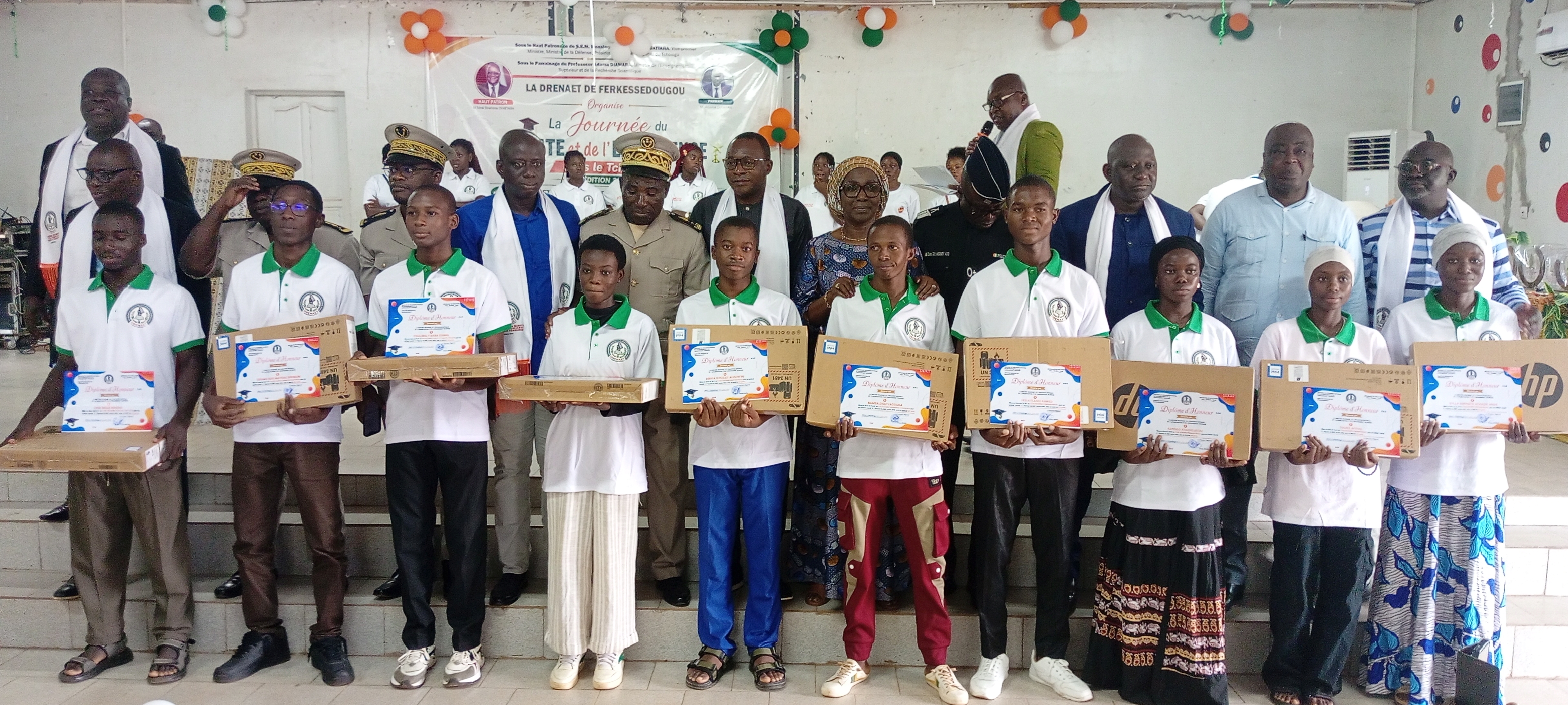 Côte d’Ivoire -AIP/ Les meilleurs élèves du Tchologo célébrés lors de la journée d’excellence par la Drena-et à Ferkessédougou