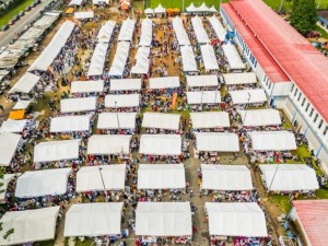 Côte d’Ivoire-AIP/ Les stands du “grand cassé balle” pris d’assaut au lycée classique d’Abidjan