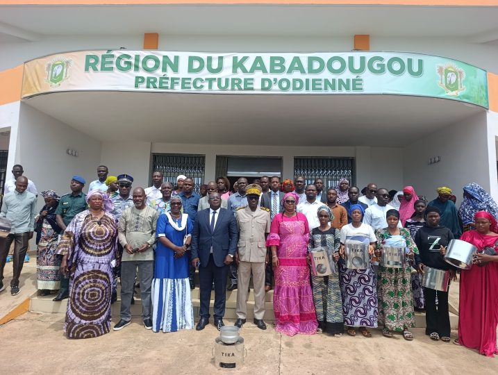 Côte d’Ivoire-AIP /Près de 200 femmes dotées de foyers améliorés à Odienné pour promouvoir la cuisson propre