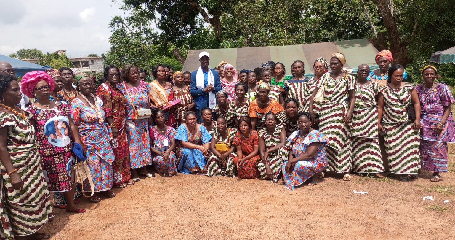 Côte d’Ivoire-AIP/ Le président d’une association de jeunes réaffirme son engagement à soutenir les projets d’entrepreneuriat des femmes de Sikensi