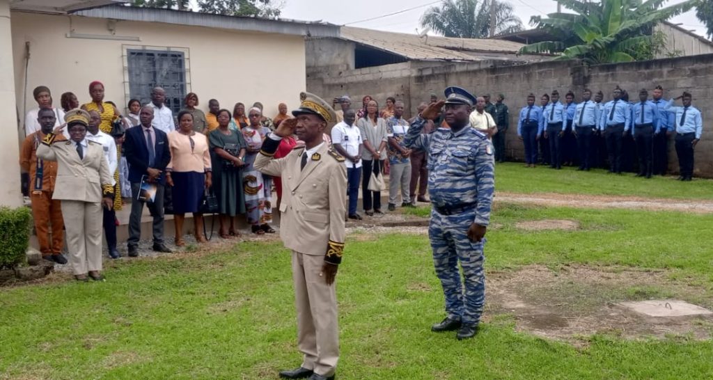 Côte d’Ivoire-AIP/ Plus de 200 cartes jeunes distribuées à Sikensi