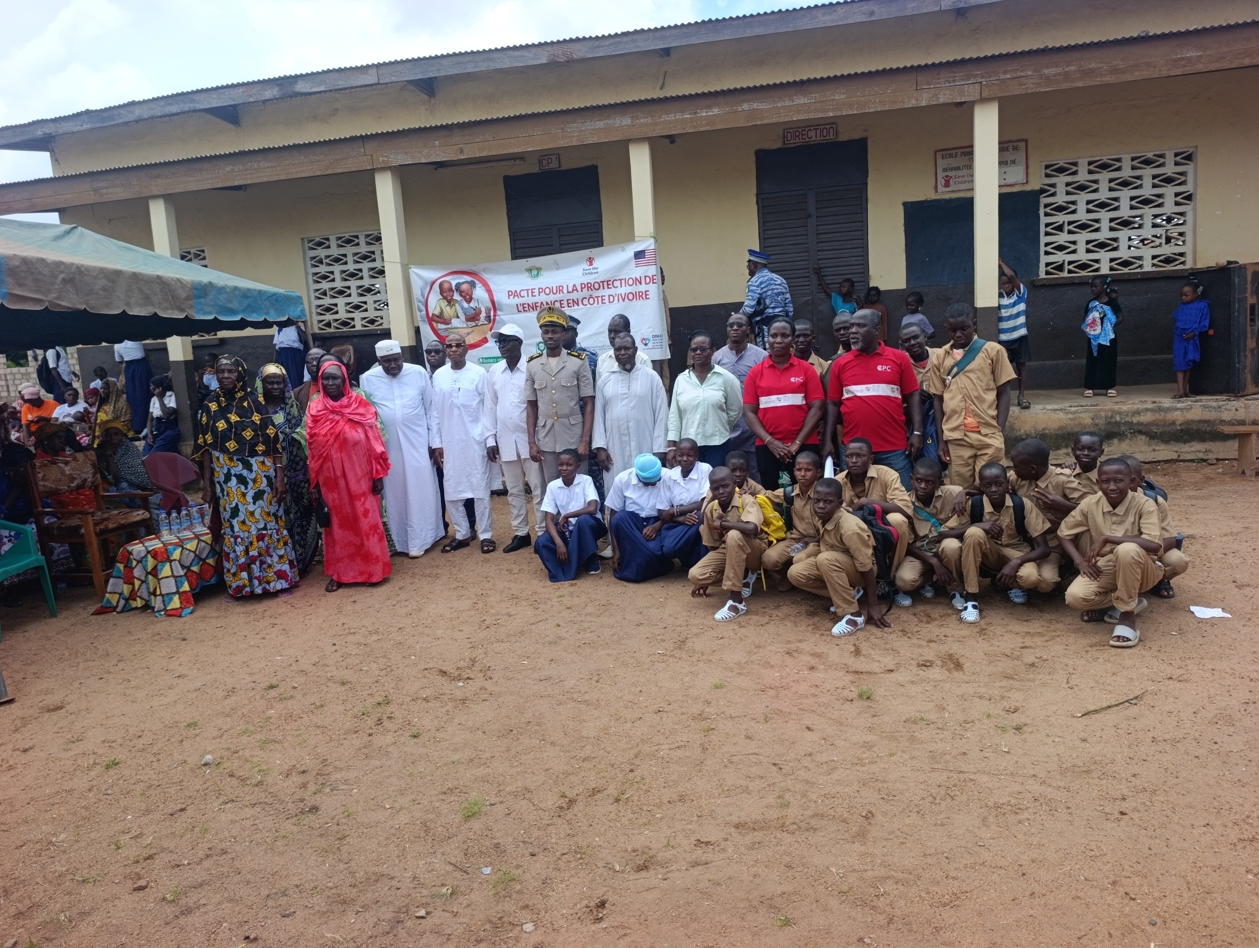 Côte d’Ivoire-AIP/ L’AFJCI sensibilise les populations de Tiémé sur les dangers de la traite des enfants