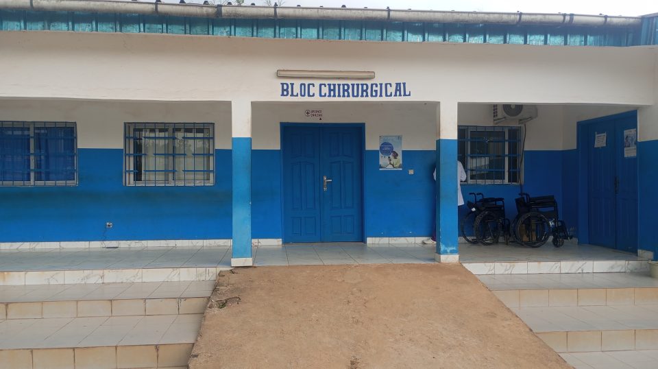 Côte d’Ivoire-AIP/ Une adolescente grièvement blessée au couteau par son compagnon à Sikensi