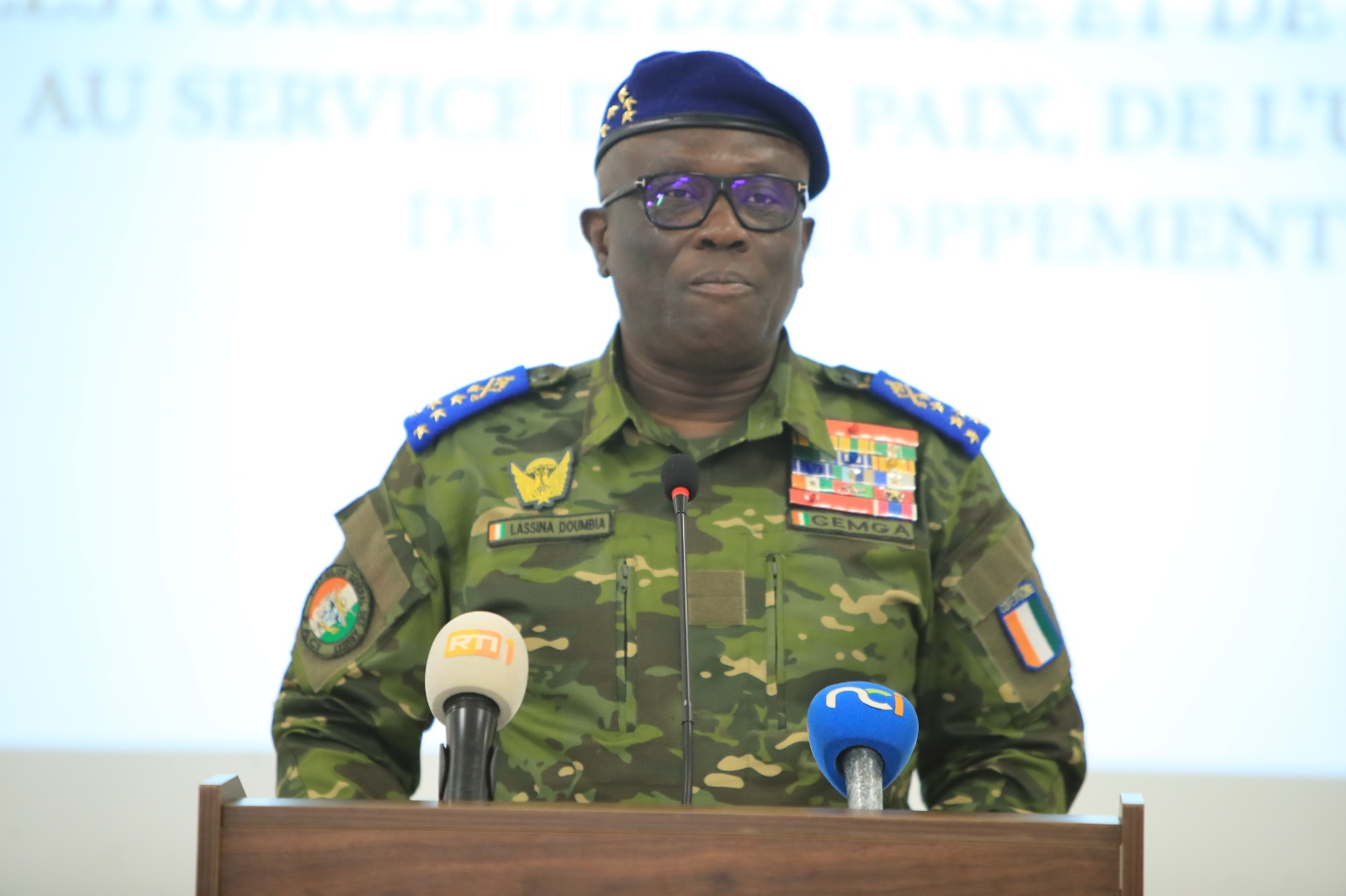 Côte d’Ivoire-AIP/ AN 66 : Le général Lassina Doumbia annonce le Concerto de l’Indépendance au stade de la BAE de Yopougon