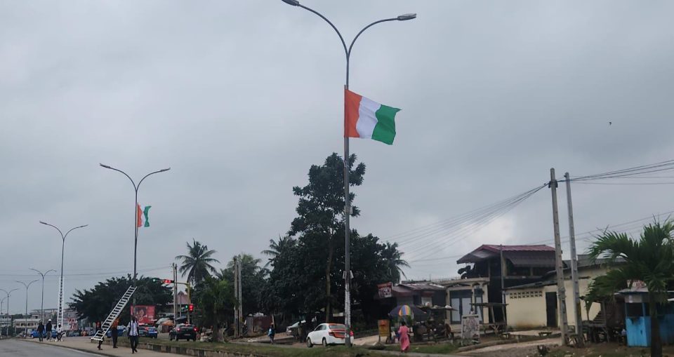 Côte d’Ivoire-AIP/ Yopougon se pare des couleurs nationales pour la célébration du 66e anniversaire de l’Indépendance