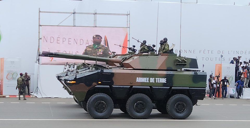 Côte d’Ivoire-AIP/ An 66: Le défilé militaire ouvert au son des coups de canon à Yopougon