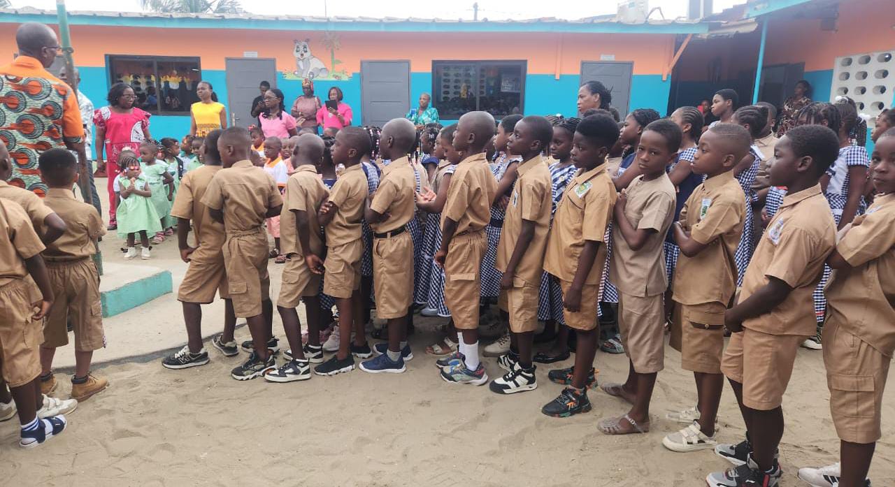 Côte d’Ivoire-AIP/ Rentrée scolaire 2026-2027: les écoliers retrouvent le chemin des classes à Yopougon