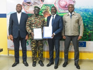 Côte d'Ivoire-AIP/ Le MIRAH et le ministère de l’Environnement renforcent la surveillance sanitaire de la faune sauvage