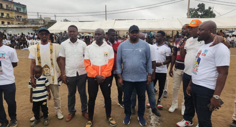 Côte d’Ivoire-AIP/Adama Diawara encourage la pratique du sport pour renforcer la cohésion sociale à Yopougon