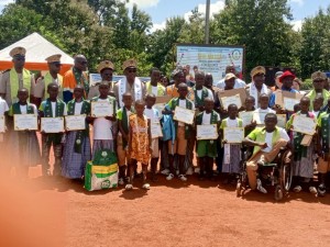Côte d'Ivoire-AIP/ Une société minière de Kani récompense 94 élèves de sa zone d’impact
