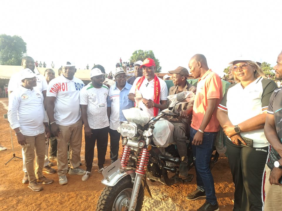Côte d’Ivoire-AIP/ Oumé: des veuves soutenues et un jeune volontaire récompensé pour son engagement citoyen