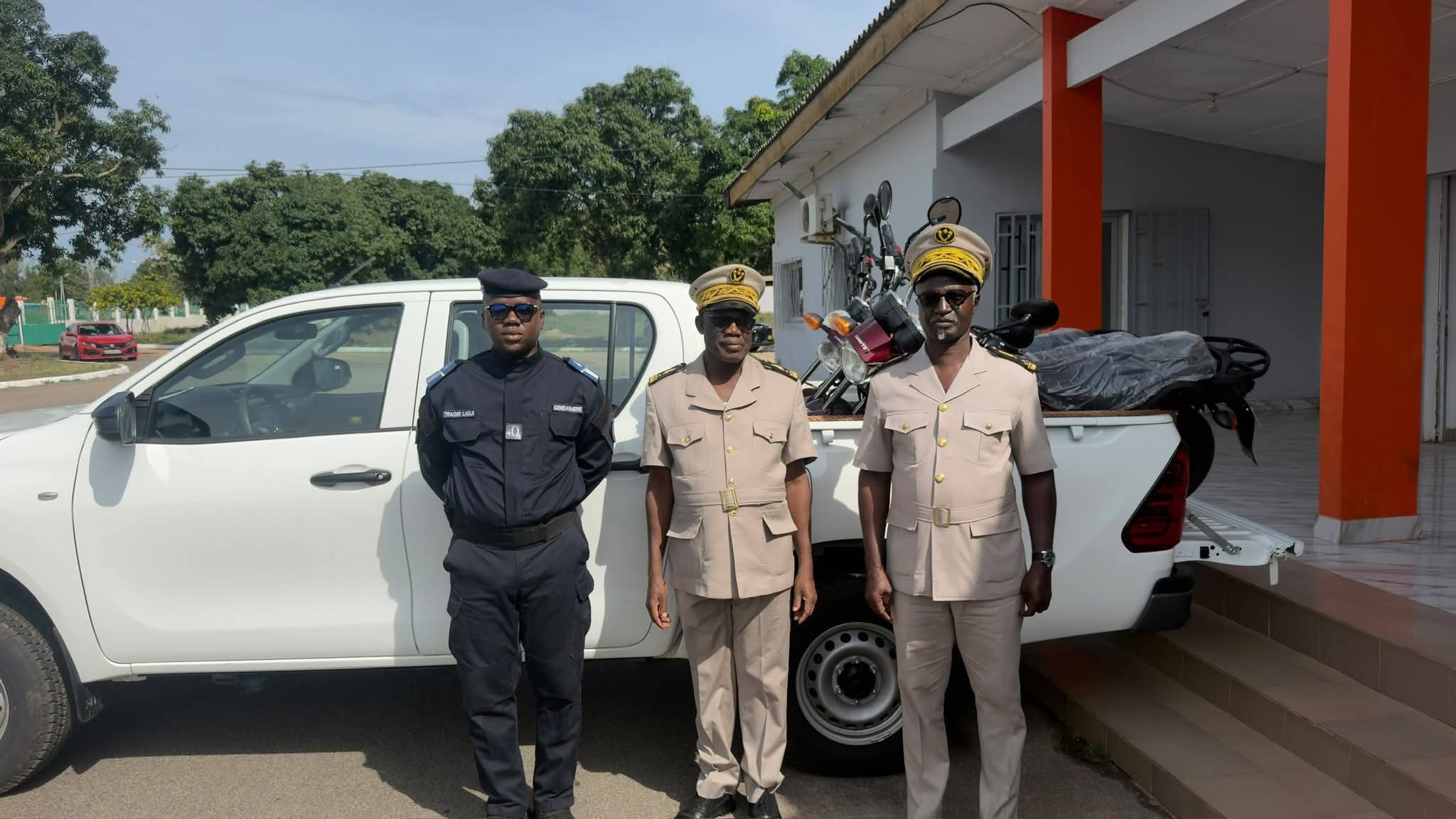 Côte d’Ivoire-AIP/ Le CNS renforce les capacités opérationnelles des forces de sécurité de Niakara pour lutter contre l’orpaillage illégal