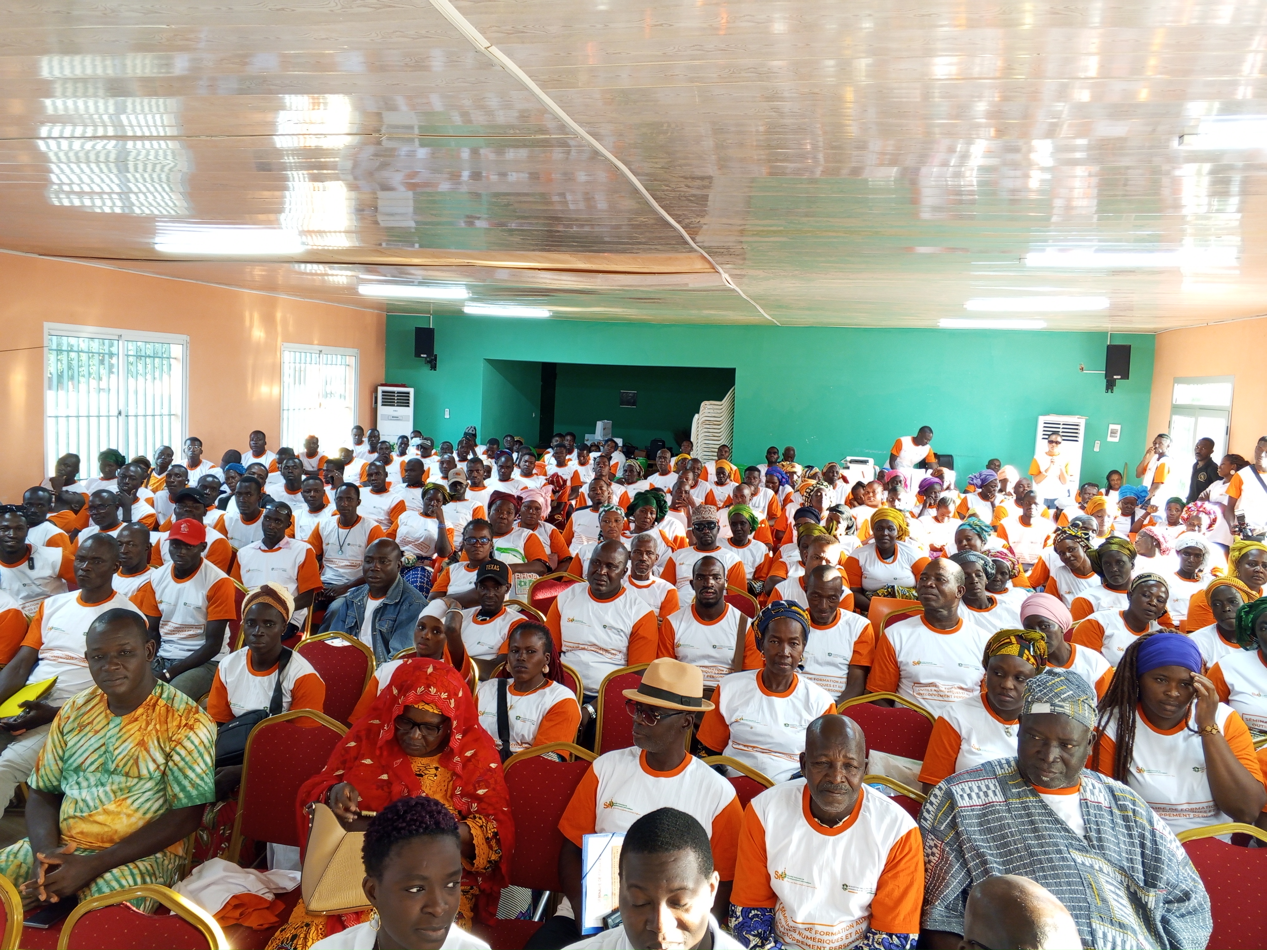 Côte d’Ivoire-AIP/ La formation sur l’éducation financière et le numérique en zone rurale enregistre un record de 270 participants