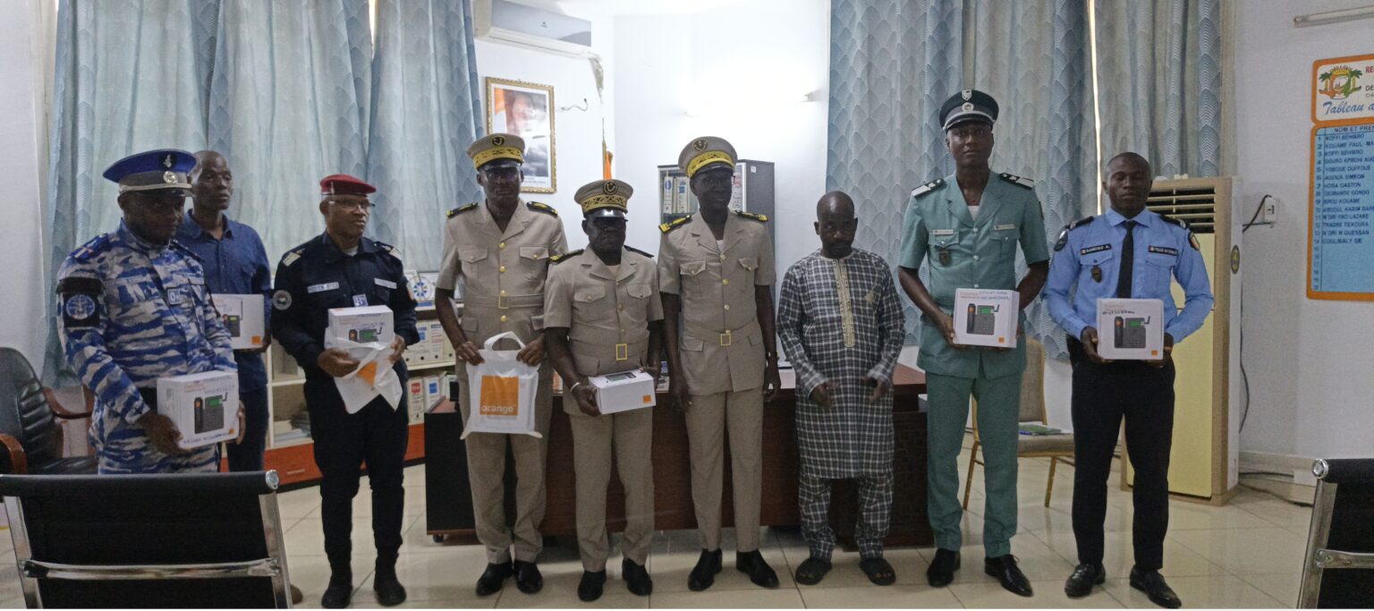 Côte d’Ivoire-AIP/ Un cadre de Dabakala offre des boxes wifi à des services publics