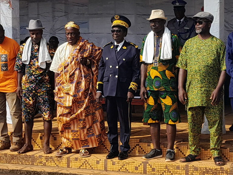 Côte d’Ivoire-AIP/Le préfet de Tabou appelle les chefs coutumiers à l’intégrité et à l’impartialité