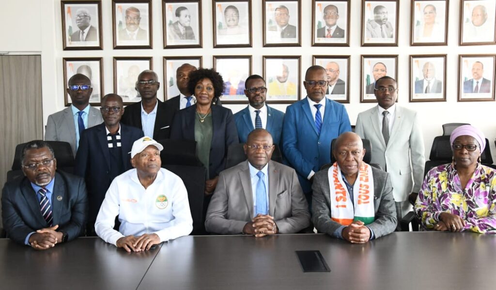 Côte d’Ivoire-AIP/ Confédération africaine de cyclisme: le nouveau président salue le leadership « inspirant » du ministre Silas Metch