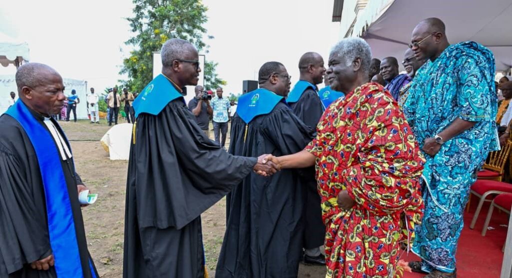 Côte d’Ivoire-AIP/ Le Premier ministre Beugré Mambé salue la réconciliation au sein de l’Église méthodiste