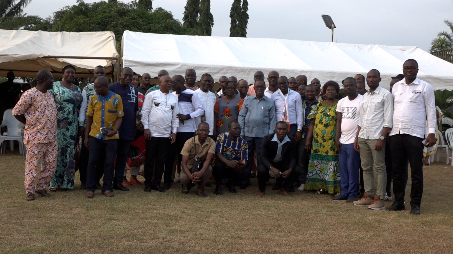 Côte d’Ivoire-AIP/ Des enseignants de Maféré réaffirment leur soutien à Aka Aouélé