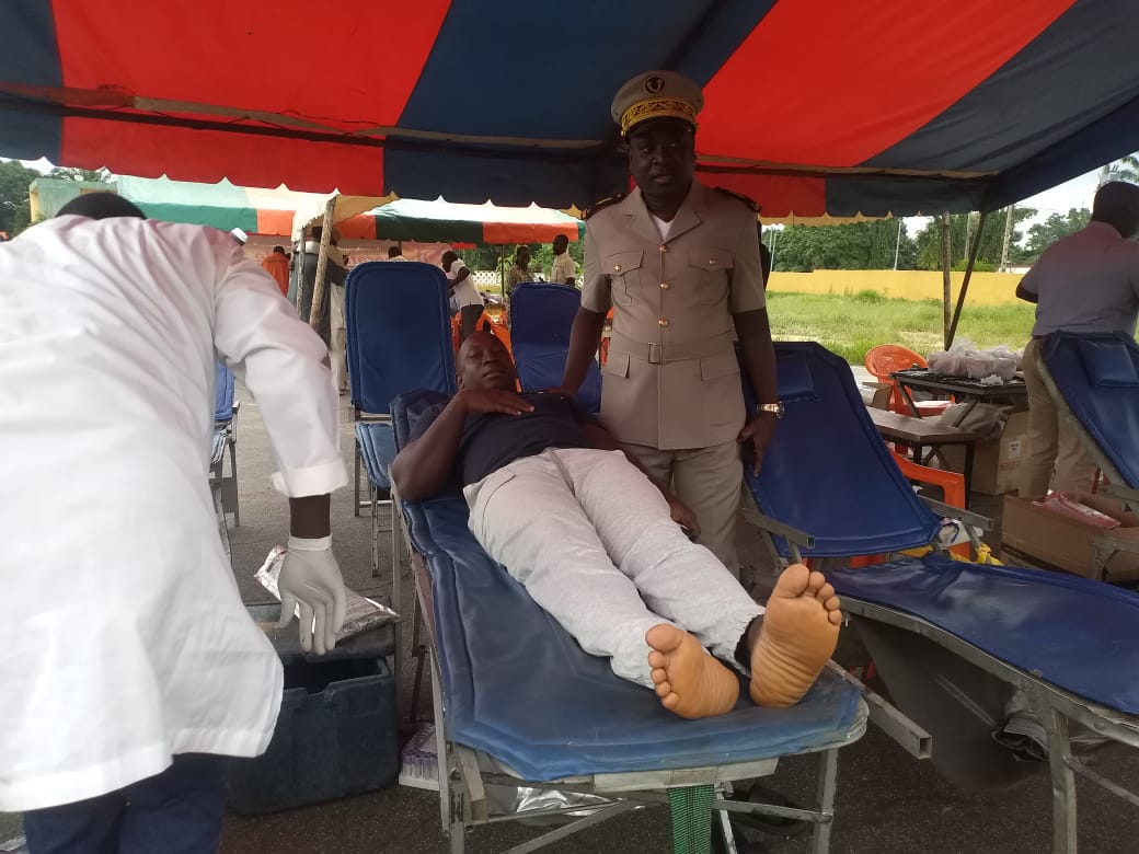 Côte d’Ivoire-AIP / Toumodi : une opération de don de sang mobilise les populations avant les Journées nationales du service public