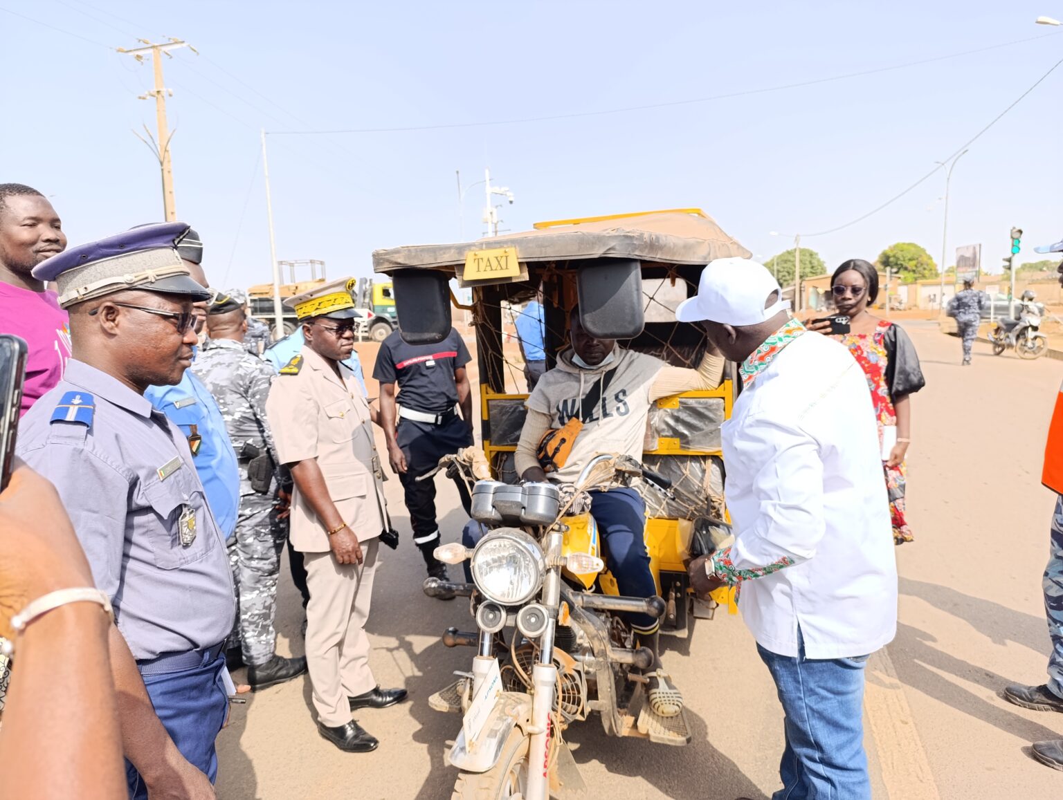 Côte d’Ivoire-AIP/ Semaine de sécurité routière : Les FDS de la Bagoué mettent 85 véhicules en fourrière