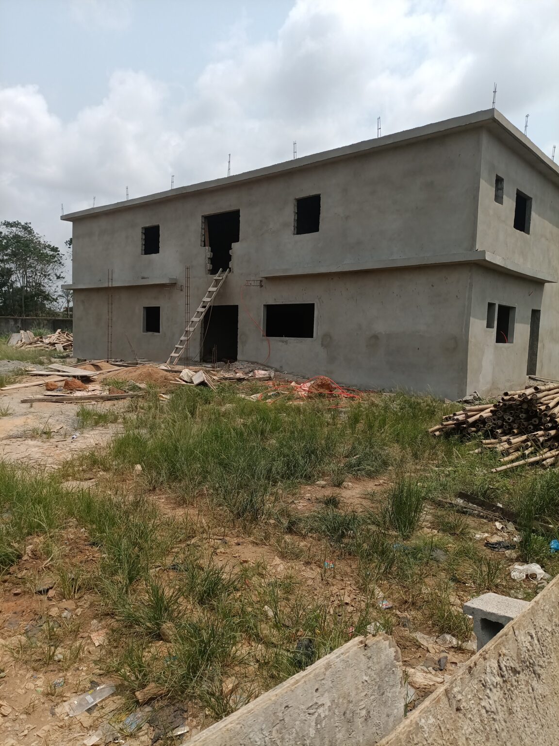 Côte d’Ivoire-AIP /Le maire de Bonoua annonce le reprofilage de la voirie urbaine et la construction d’écoles primaires pour 2025