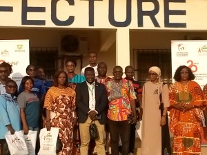 Côte d’Ivoire-AIP/ Le FNLS incite la population à acheter des timbres en soutien aux personnes vivant avec le VIH à Akoupé