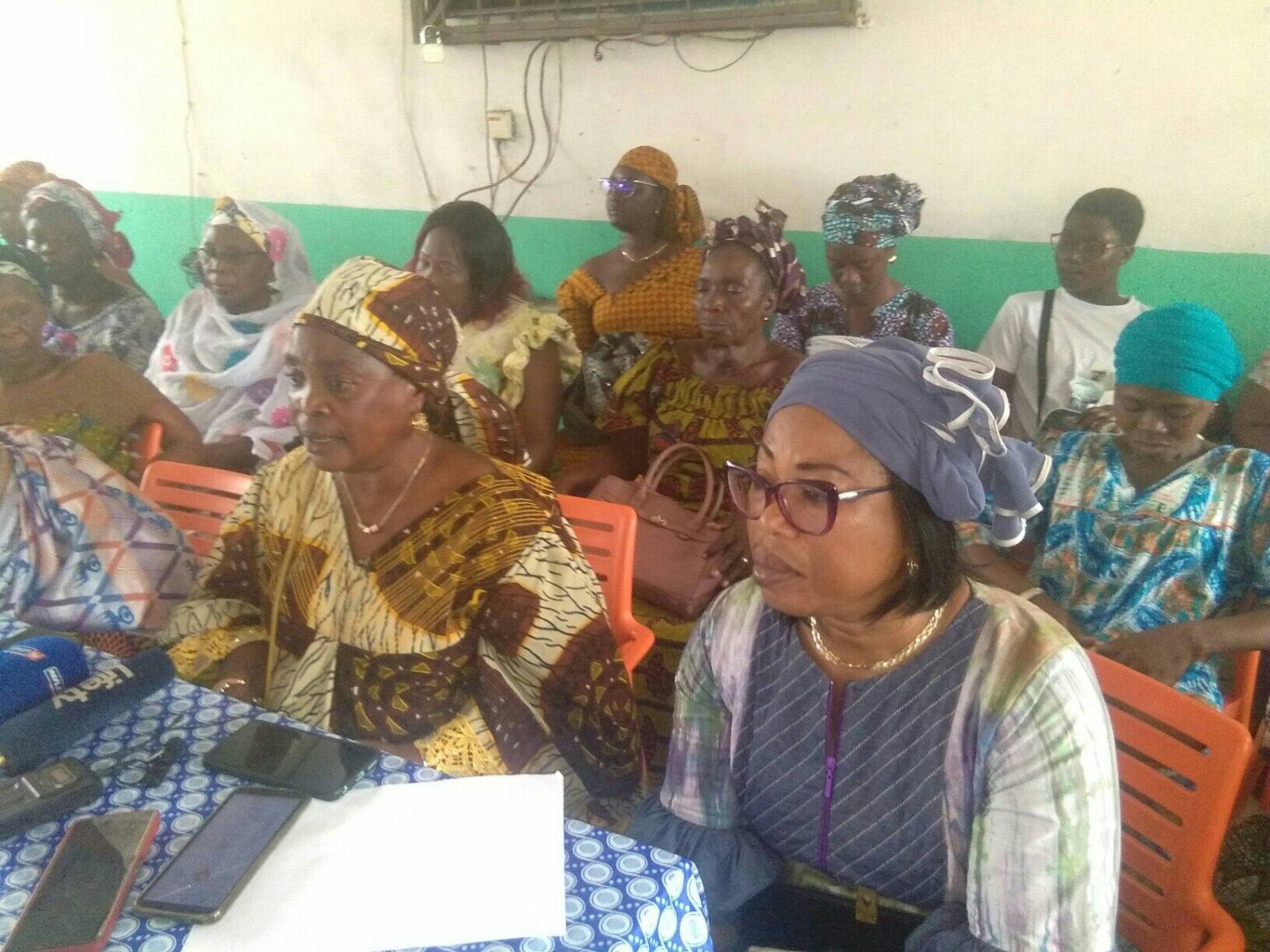 Côte d’Ivoire-AIP/La coopérative du marché Gouro d’Adjamé sollicite le maire Soumahoro Farikou pour la réouverture du chantier