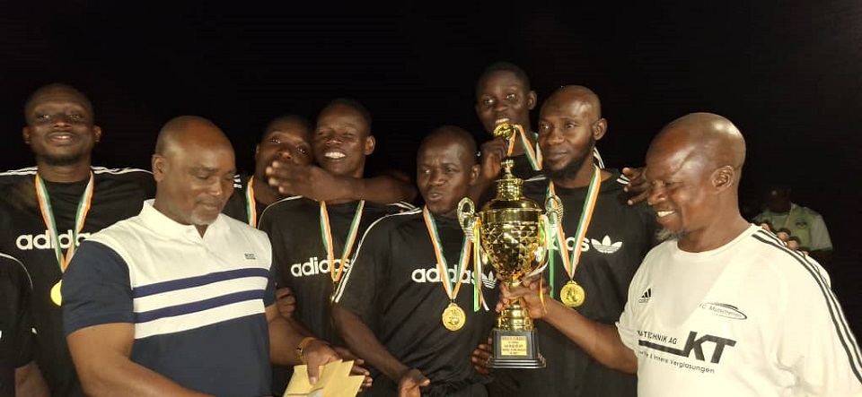 Côte d’Ivoire-AIP/ Maracana Club Finance de Boundiali remporte le tournoi de maracana de la cohésion sociale doté du trophée LT