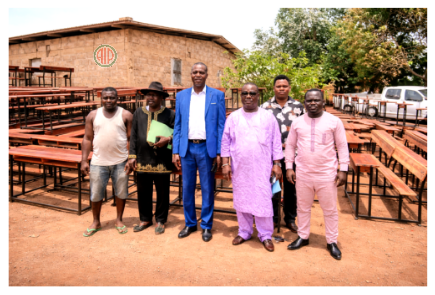 Côte d’Ivoire-AIP/ Un vaste programme annuel d’équipements du conseil régional en table-bancs pour soutenir élèves et enseignants du Moronou