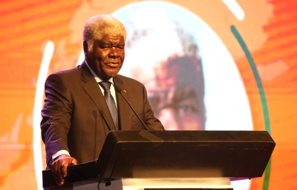 Côte d’Ivoire-AIP/ FIMEC 2025: Beugré Mambé incite les jeunes à bâtir leur avenir par la formation technique et professionnelle