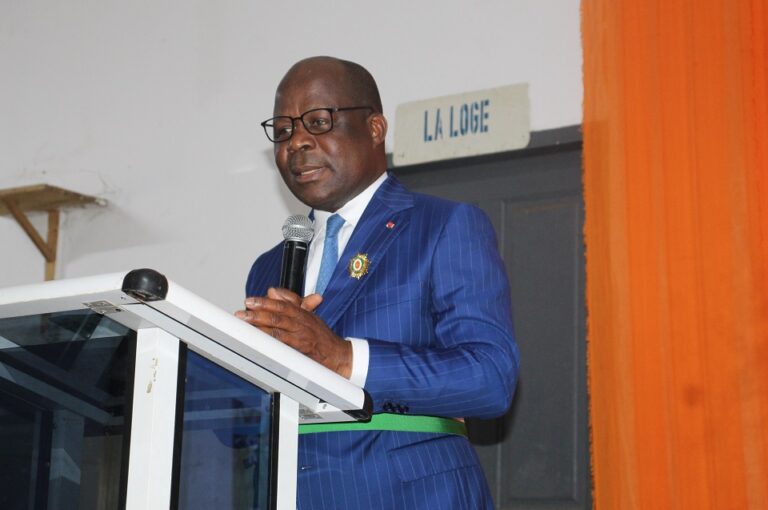 Côte d’Ivoire-AIP /Pierre Dimba exhorte à la préservation de la paix pour la poursuite du développement dans l’Agnéby-Tiassa