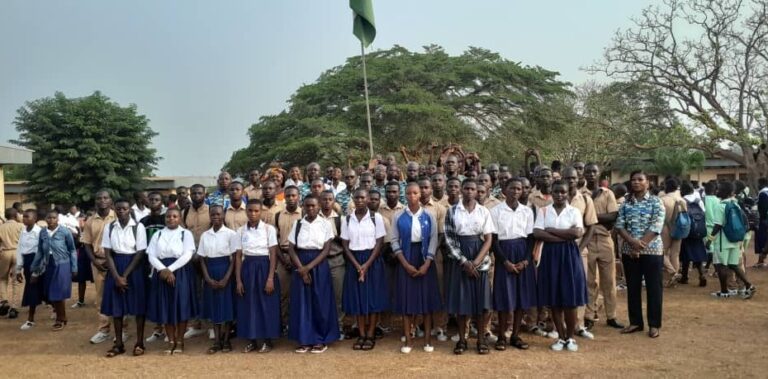 Côte d’Ivoire – AIP / Examens blancs régionaux : les résultats au baccalauréat du lycée moderne de Ouellé augurent de belles perspectives pour les examens à grand tirage (Proviseur)