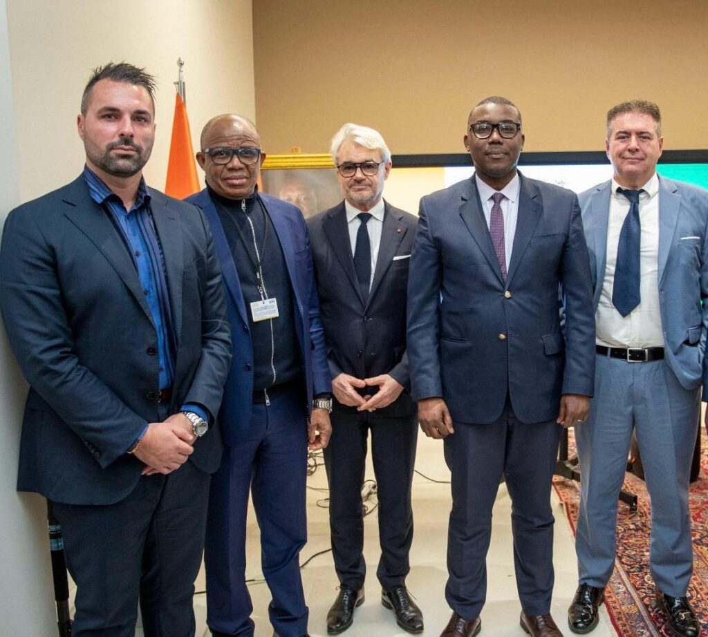AIP/Inter/ L’ambassade de Côte d’Ivoire en France accueille une rencontre économique à Paris