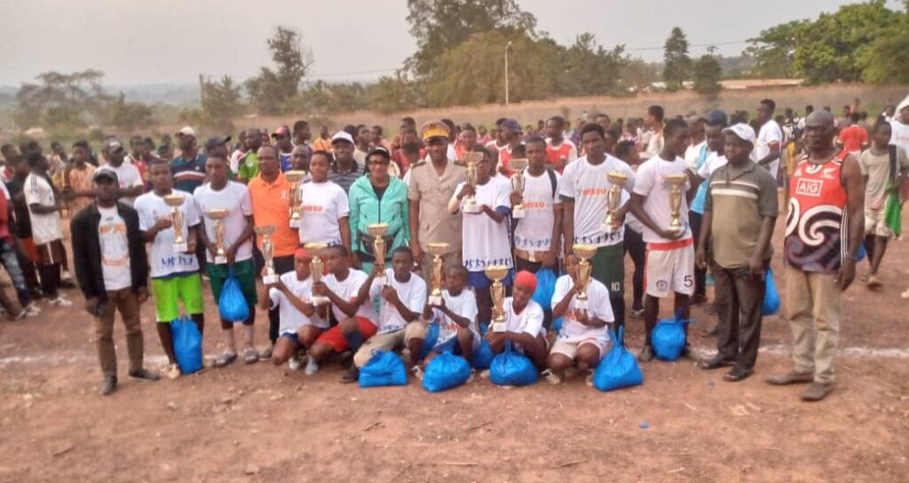 Côte d’Ivoire-AIP/ OISSU 2024-2025: le directeur départemental des Sports satisfait de la forte mobilisation et du fair-play à Ouellé