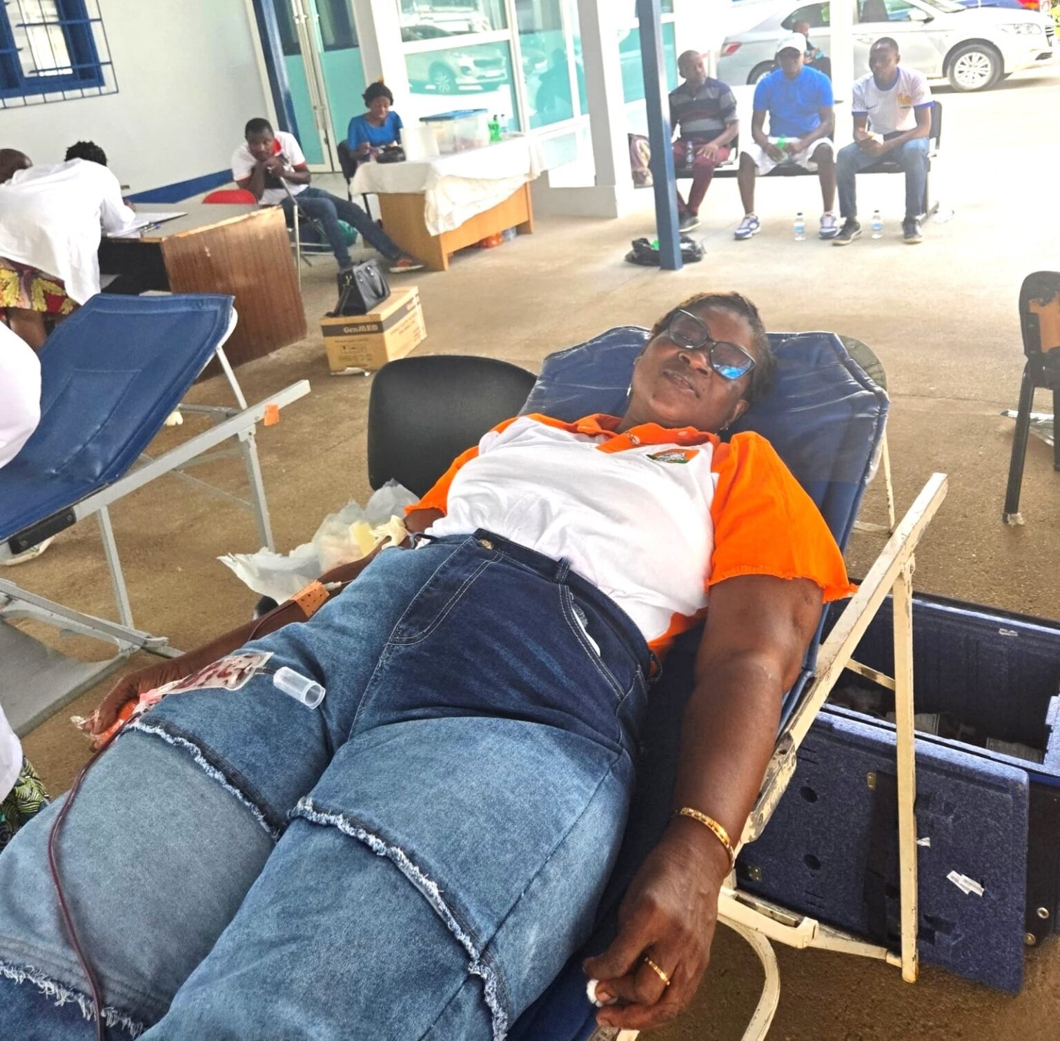 Côte d’Ivoire-AIP/ Don de sang : l’association des anciens élèves du lycée Houphouët-Boigny de Korhogo s’engage pour sauver des vies à Cocody