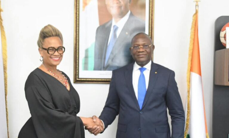 Côte d’Ivoire-AIP/ La Côte d’Ivoire et les Etas-Unis d’Amérique explorent des pistes de partenariat pour l’industrialisation du sport ivoirien