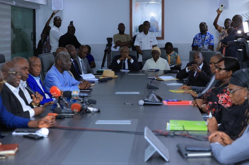 Côte d’Ivoire-AIP/Grève des enseignants : Anne Ouloto engage le comité du dialogue social de la Fonction publique pour renouer le dialogue