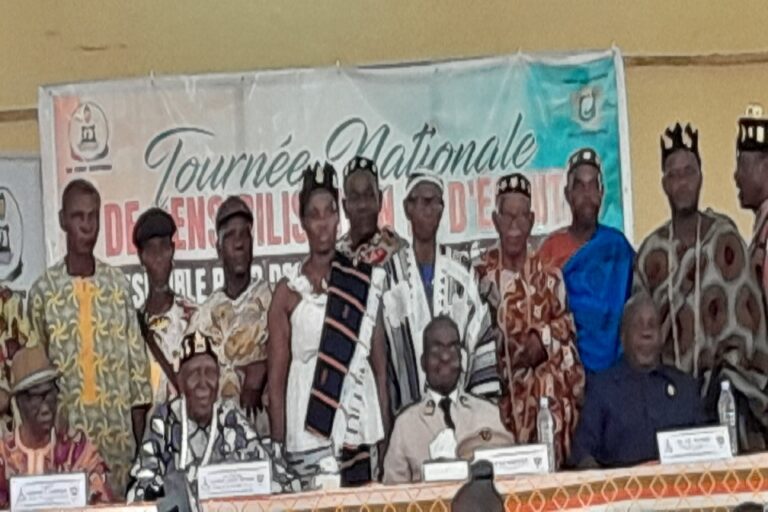 Côte d’Ivoire-AIP /Le président du CNRCT clarifie à Tiébissou qu’aucune allocation n’est encore prévue pour les chefs de village