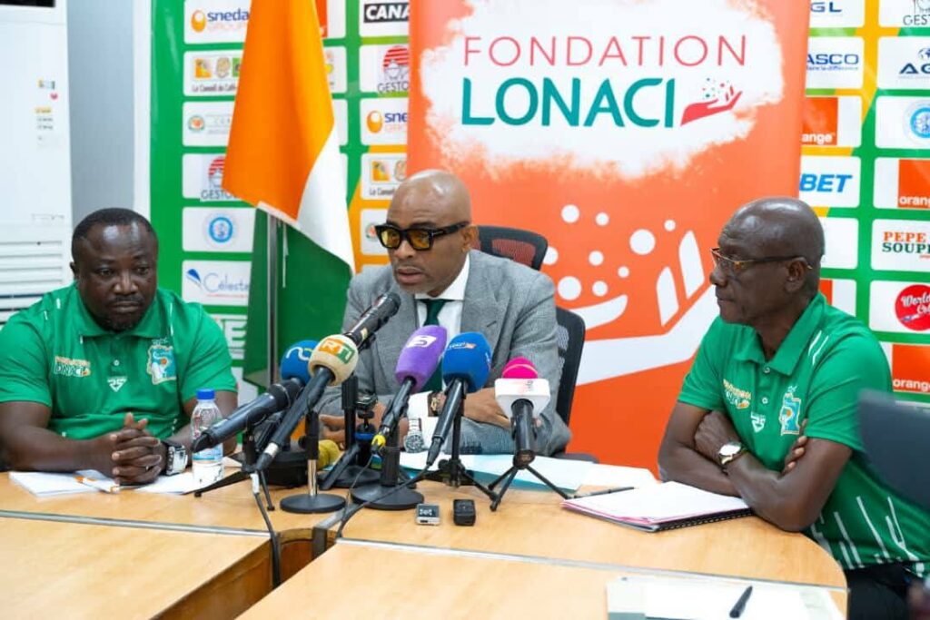 Côte d’Ivoire-AIP/ La commission centrale des arbitres de la FIF dresse le bilan d’une saison marquée par la professionnalisation et l’innovation