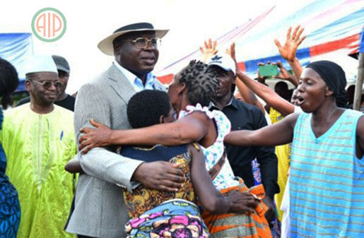 Côte d’Ivoire-AIP / Le ministre Amédée Koffi Kouakou prône l’apaisement dans le village de Biagouri