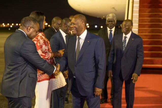 Côte d’Ivoire-AIP/ Le Président Alassane Ouattara regagne Abidjan après un séjour en France