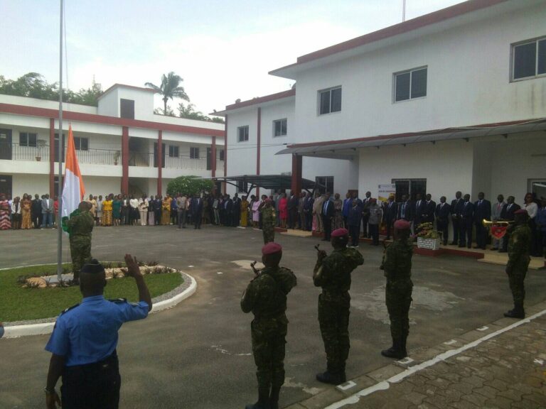 Côte d’Ivoire-AIP/ Une levée de drapeau initiée à la Cour de cassation pour promouvoir les valeurs de civisme et d’appartenance à la nation
