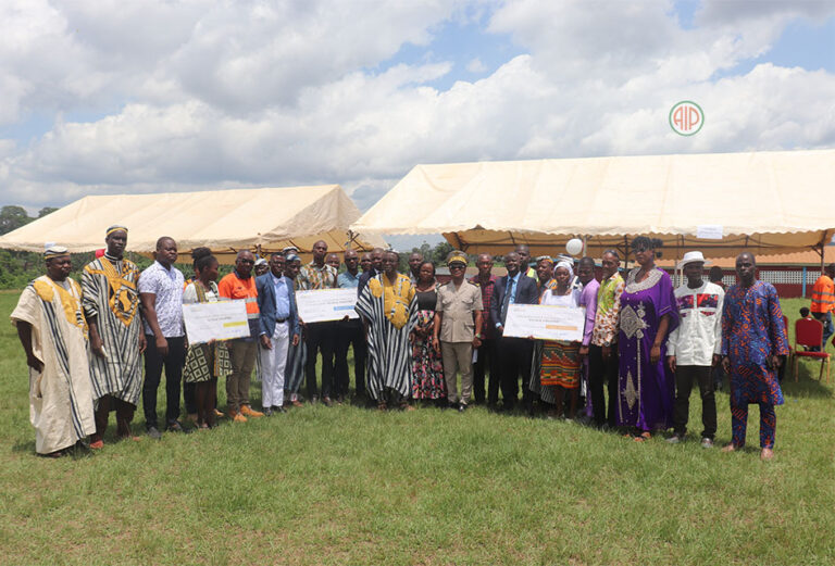 Côte d’Ivoire-AIP/La mine d’Ity distingue les écoles les plus propres de sa zone d’intervention