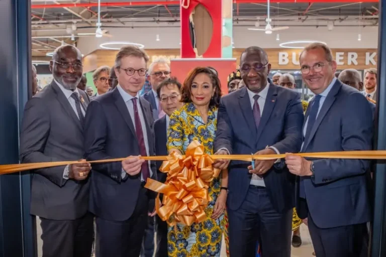 Côte d’Ivoire-AIP/ Le ministre du Commerce salue l’extension de Playce Palmeraie avec une création de 300 emplois